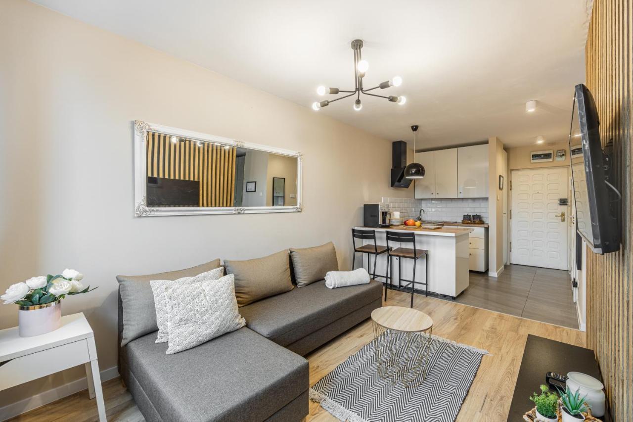 Apartamenty Sliska 10 วอร์ซอ ภายนอก รูปภาพ