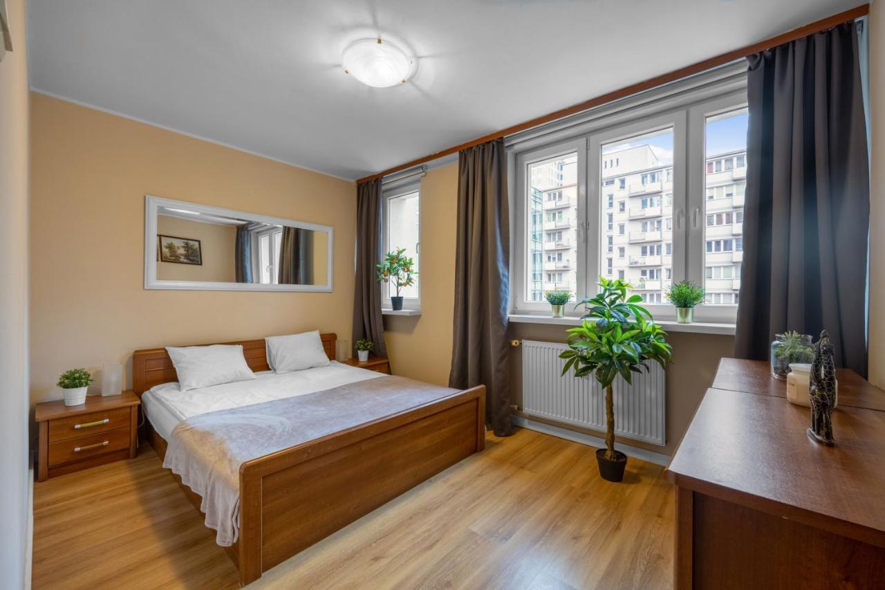 Apartamenty Sliska 10 วอร์ซอ ภายนอก รูปภาพ